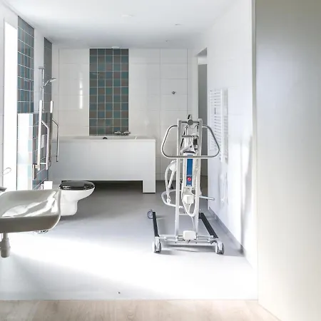 Modern With Conservatory 700 M From The Holiday home *