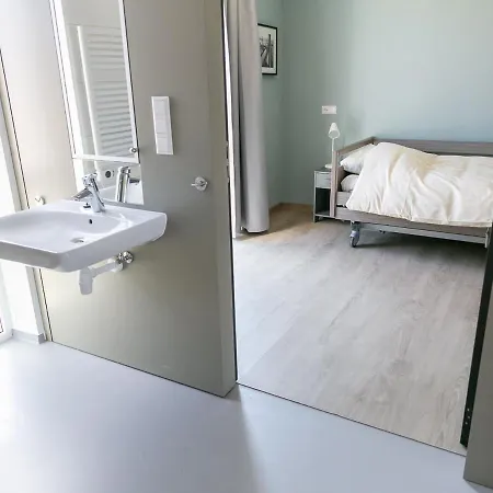 In Netherlands With Garden Terrace 's-Gravenzande